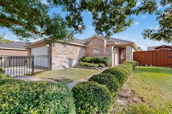 202 Athel Drive, Mesquite, TX 75149