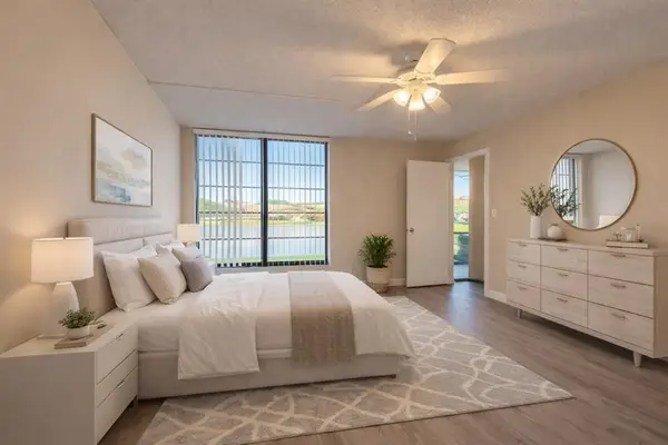 6311 Coral Lake Drive #111, Margate, FL 33063