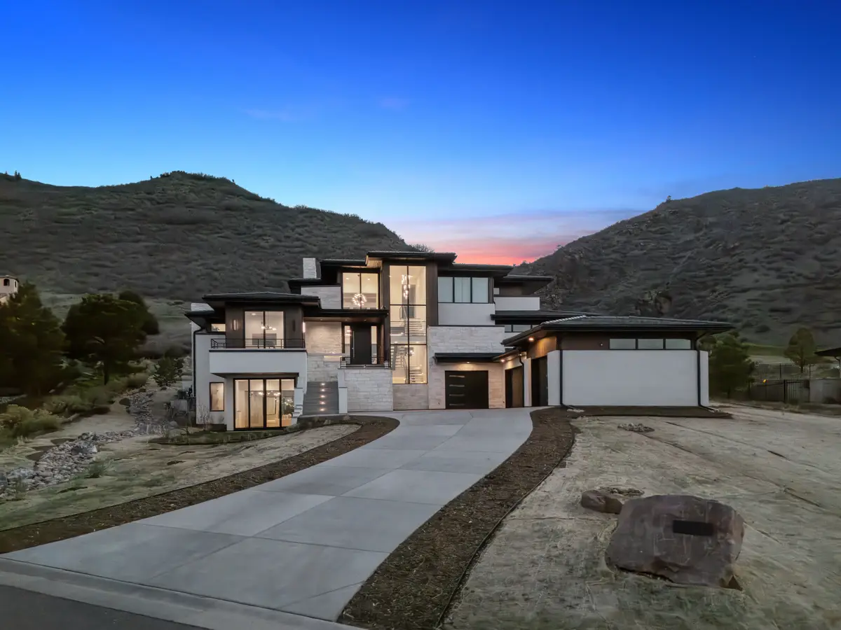 7705 Dante Drive, Littleton, CO 80125 - Image #1