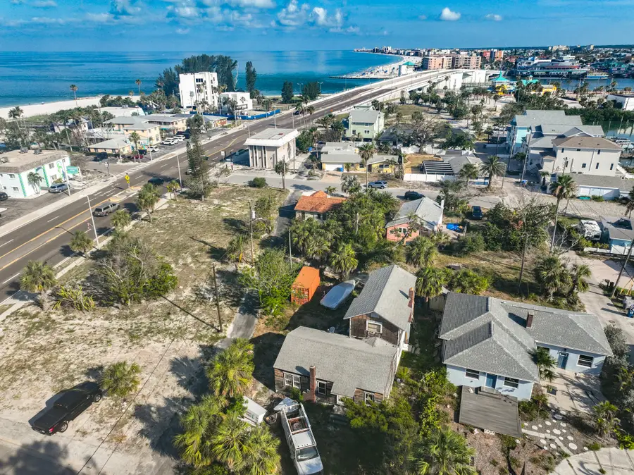 108 125th Avenue, Treasure Island, FL 33706 - #2