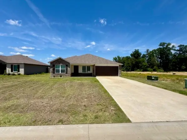 90 Kinley Brook Ln, Cabot, AR 72023
