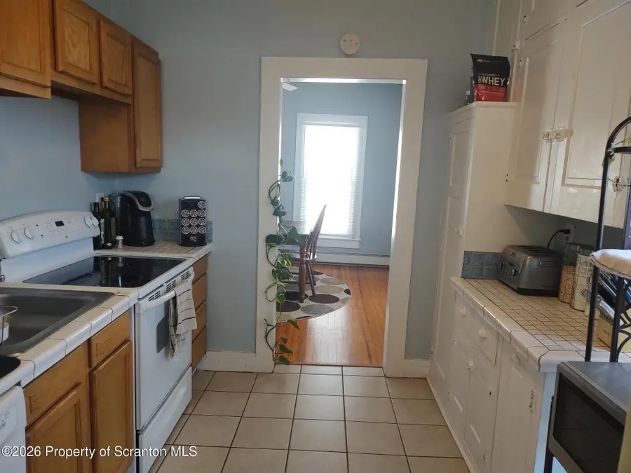 1019 Delaware Street unit: 2Nd Floor, Scranton, PA 18509 - #2