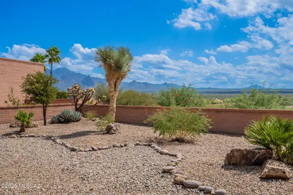 1493 W Hidden Crest, Green Valley, AZ 85622