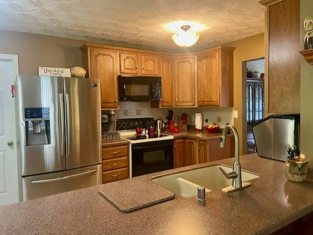 490 Ponderosa Drive, Paintsville, KY 41240 - Image #3