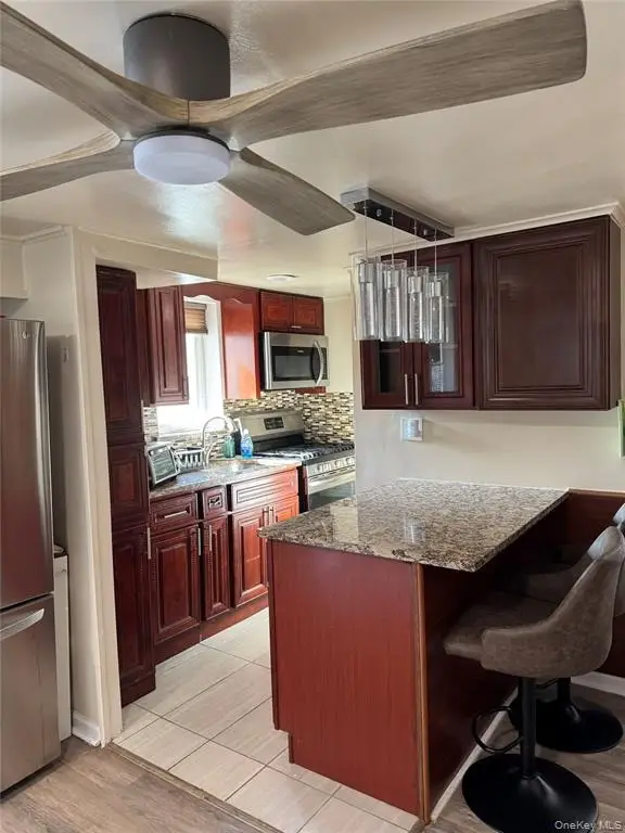 29 Sedgwick  Avenue #Lower Level, Yonkers, NY 10705 - #3