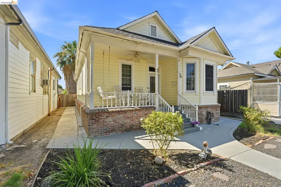 70 E 7th St, Tracy, CA 95376 - #2