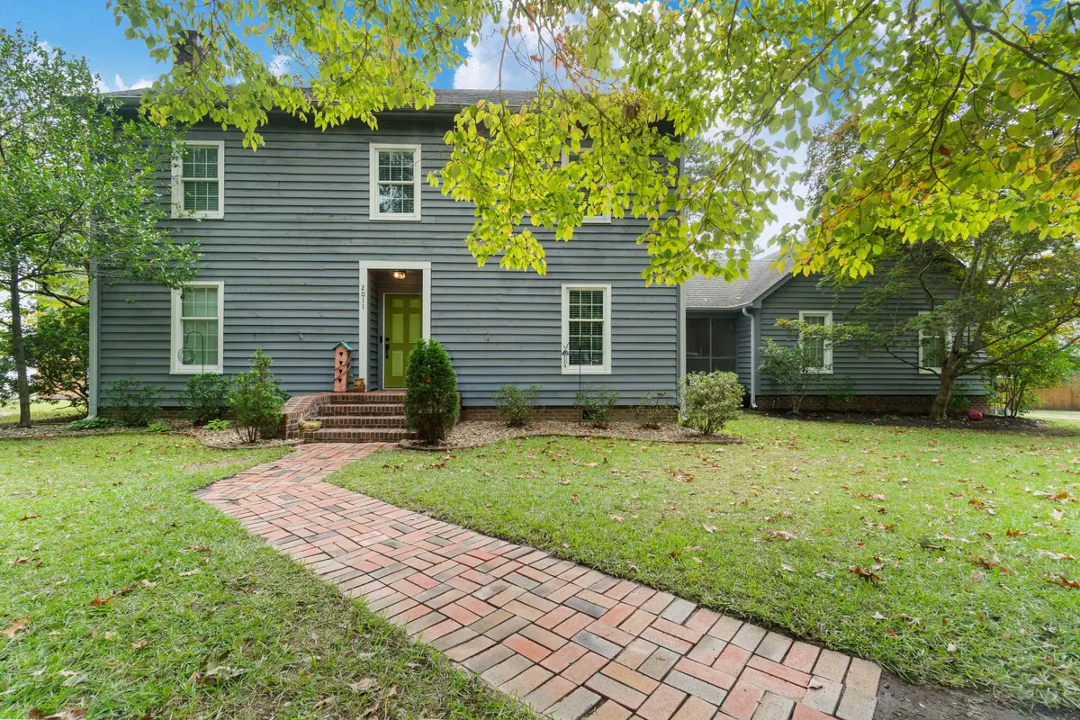 2011 Williamson Drive, New Bern, NC 28562 - Image #1