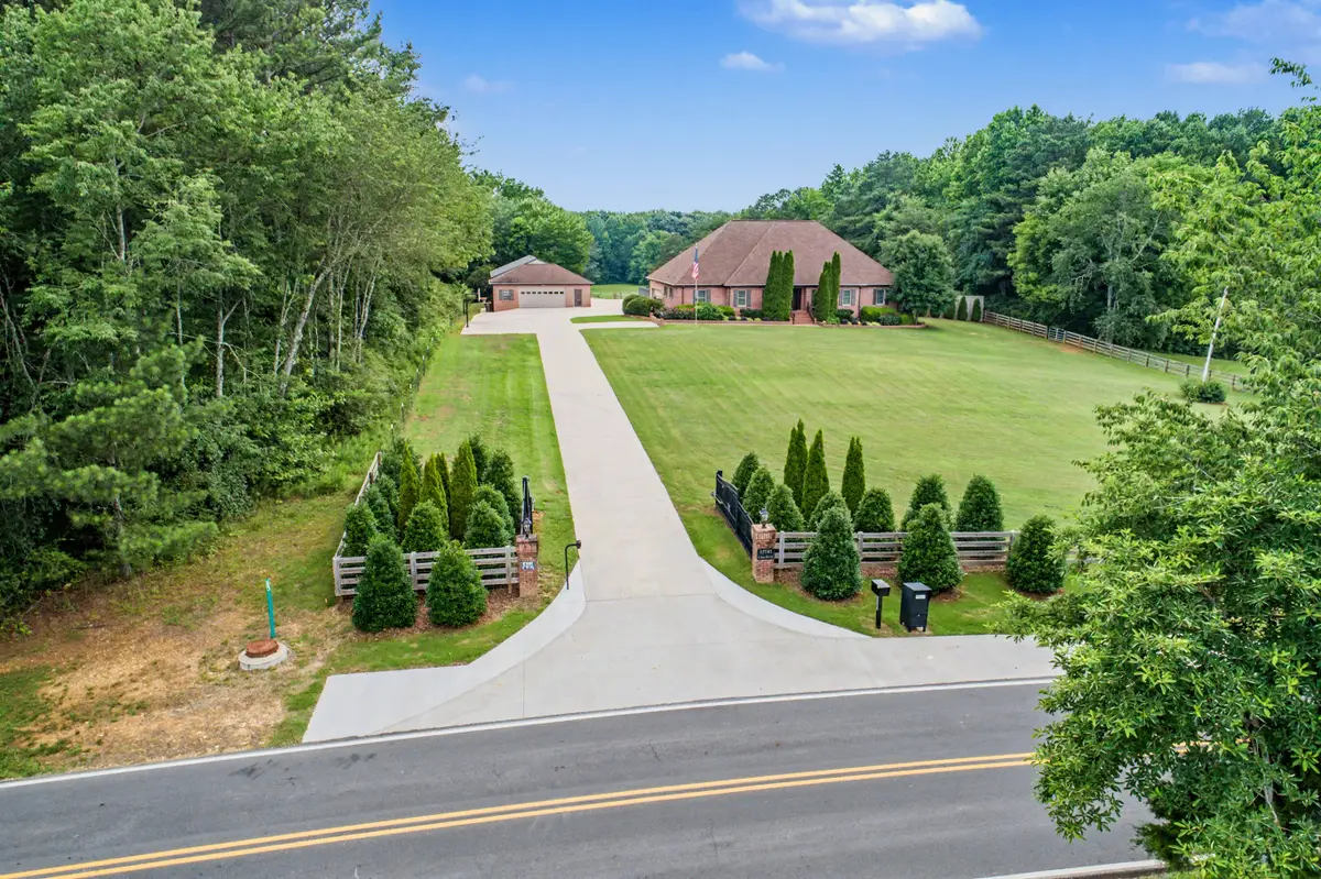 15741 Line Road, Athens, AL 35613 - #1