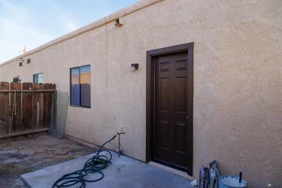 1945 S 1 Avenue, Yuma, AZ 85364 - #3