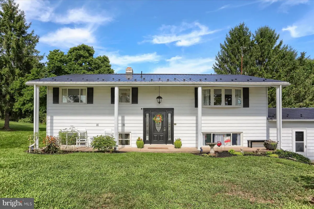 46 Blacksnake Rd, Duncannon, PA 17020 - #1