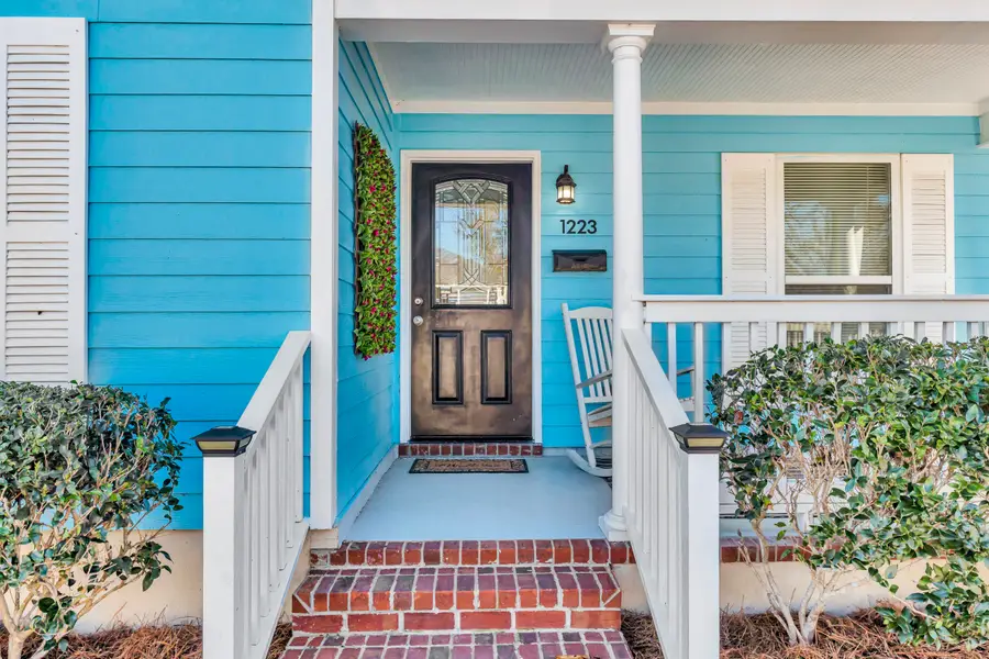 1223 E Waldburg Street, Savannah, GA 31404 - #2