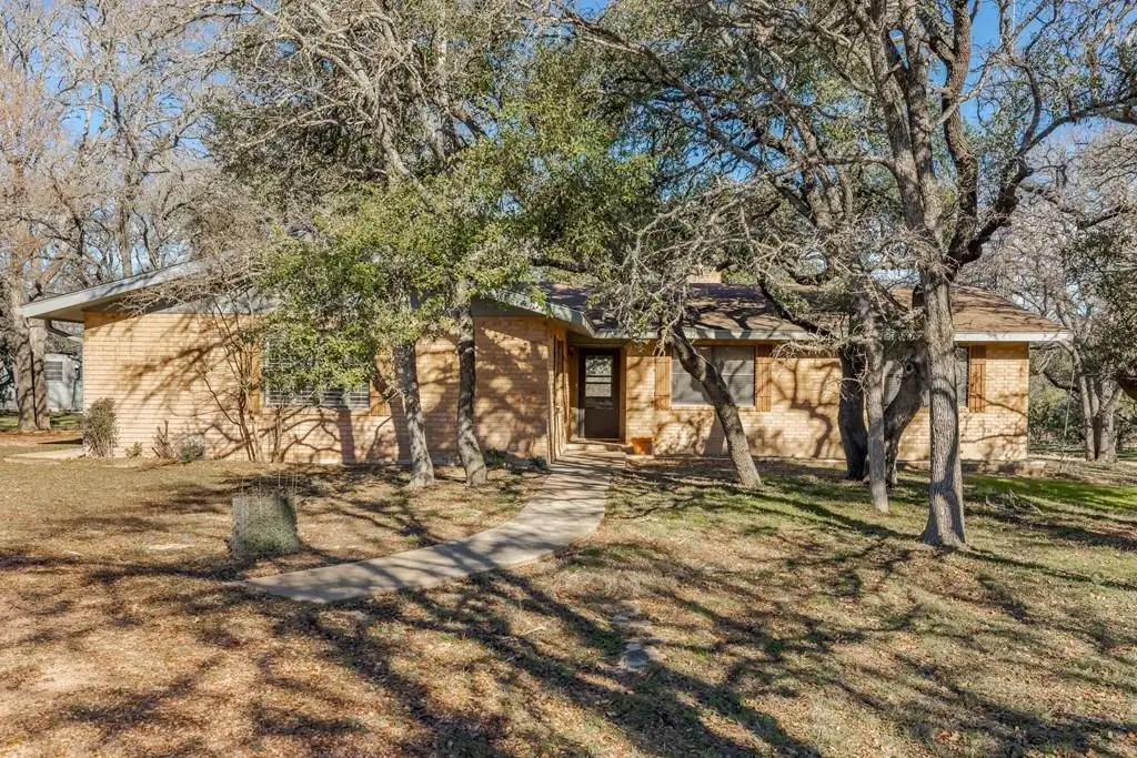 263 Wilderness Dr, Fredericksburg, TX 78624 - Image #1