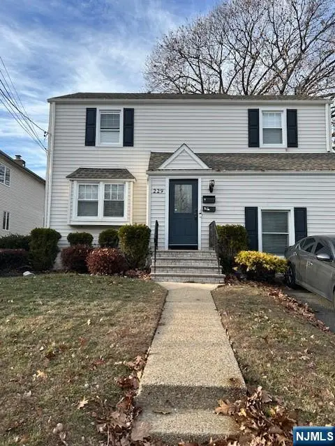 229 Livingston Avenue , 1st fl, Lyndhurst, NJ 07071