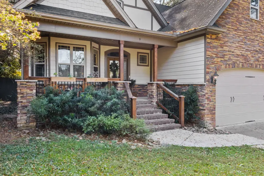 9 Waverly Court, Greenville, SC 29605 - #3