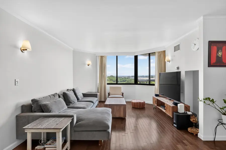 827 HARMON COVE TOWER #827, Secaucus, NJ 07094 - #3