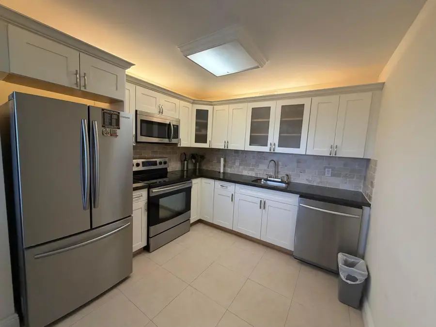 1905 Bermuda Circle #L4, Coconut Creek, FL 33066 - #3