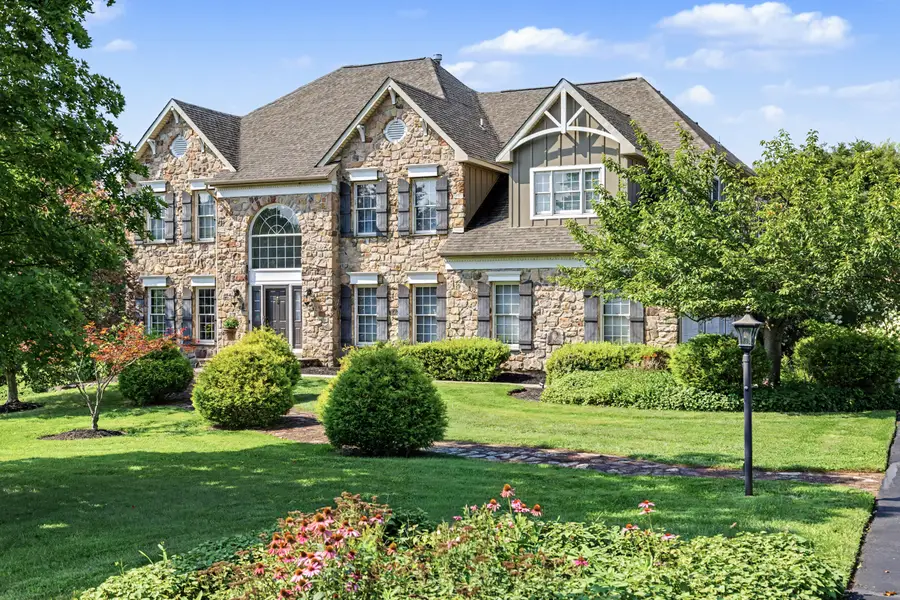 9 Sunrise Dr, Doylestown, PA 18901 - #2