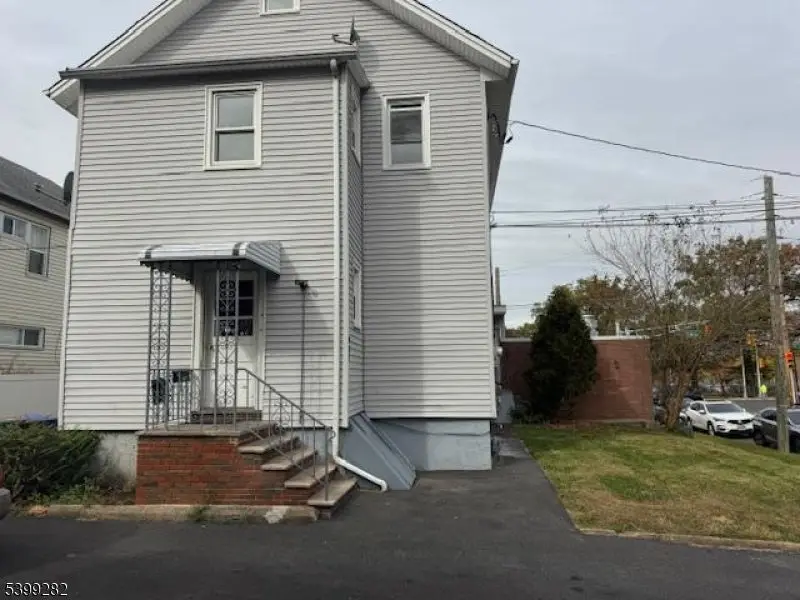 211 W Saint Georges Ave, Linden, NJ 07036 - Image #2