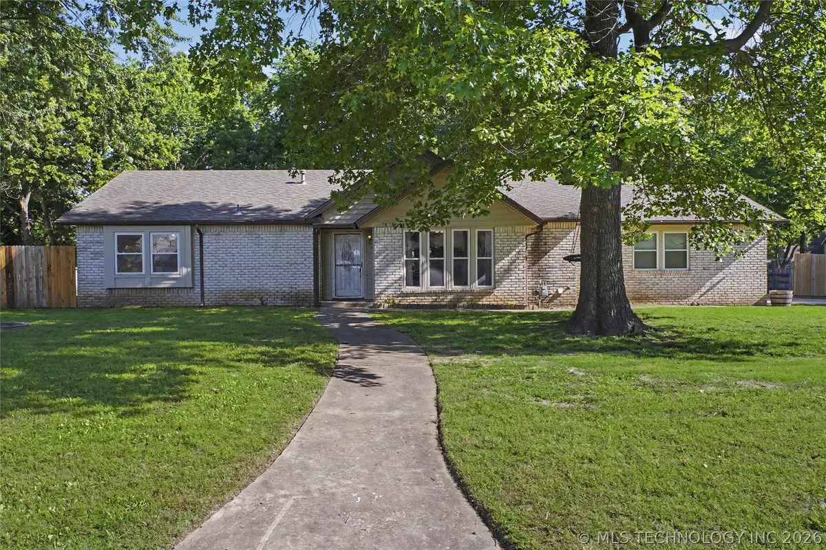 3637 E 143rd Street S, Bixby, OK 74008 - #1