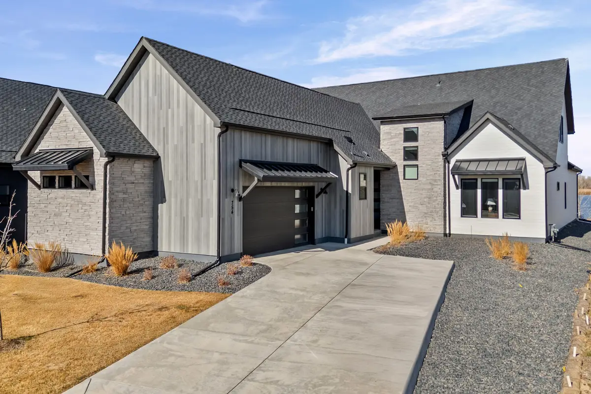 754 Beachside Dr, Windsor, CO 80550 - #1