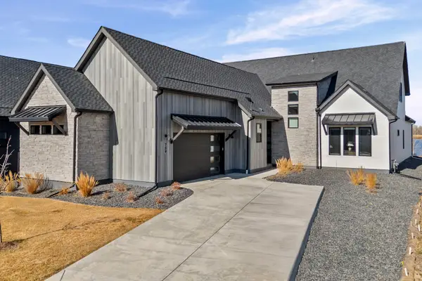 754 Beachside Dr, Windsor, CO 80550