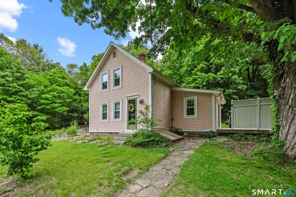 917 Hopewell Road, Glastonbury, CT 06073