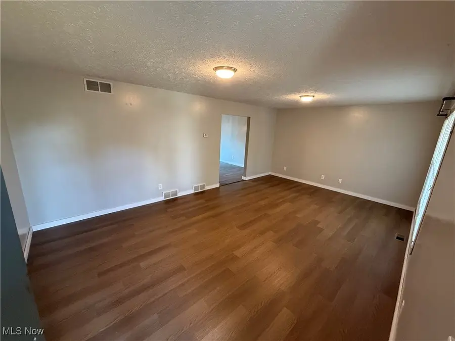 189 Summit Avenue, Northfield, OH 44067 - Image #2