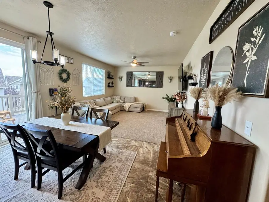 311 W Willow Creek Dr, Saratoga Springs, UT 84045 - #3