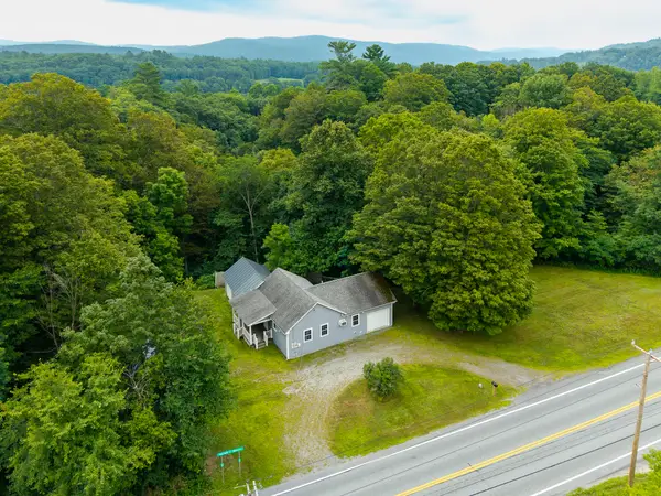 15 Rt. 5 North, Windsor, VT 05089-9353
