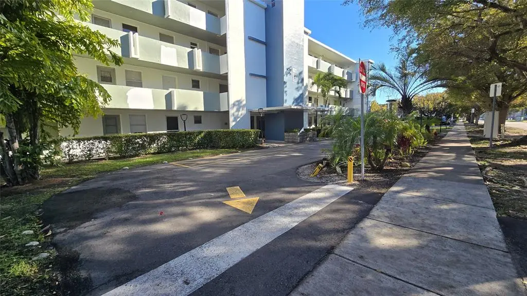 1351 NE 191st Street #E204, Miami, FL 33179 - #1