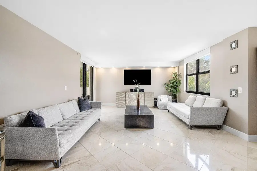 2001 N Ocean Boulevard #305, Boca Raton, FL 33431 - Image #2