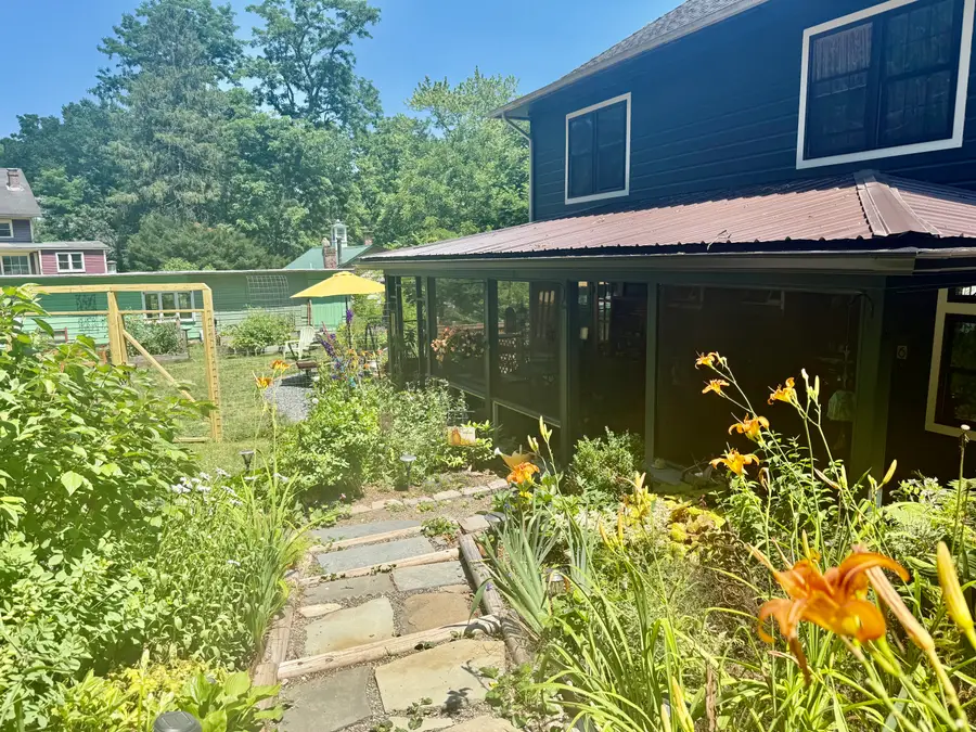 6 Davinci Way, New Paltz, NY 12561 - #2