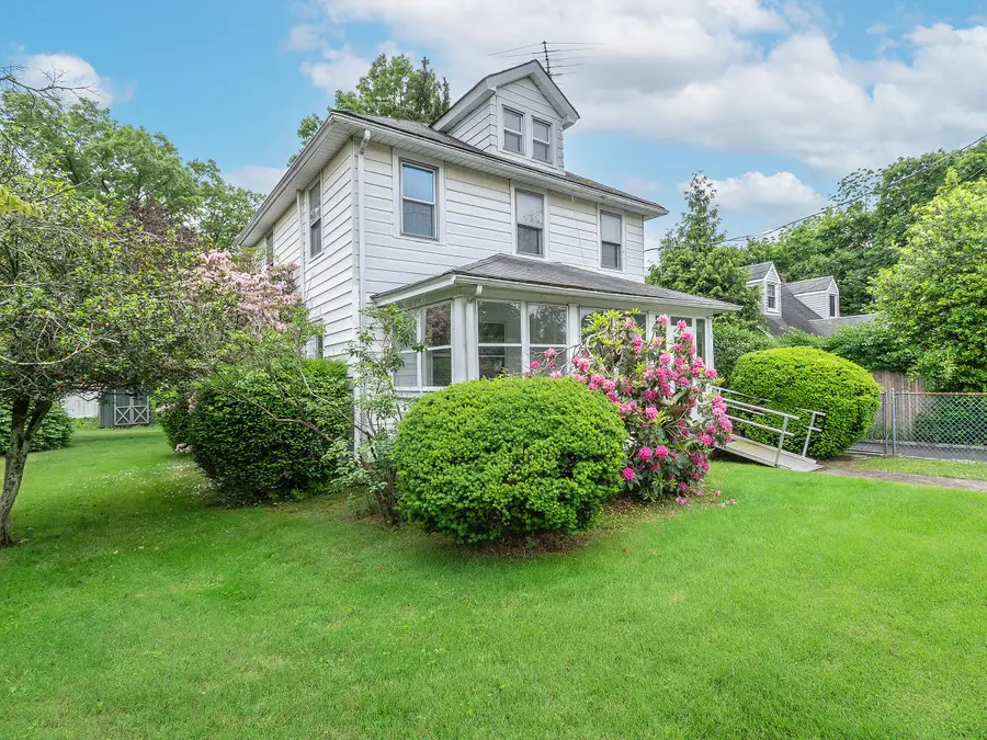 3 3rd Street, Glenwood Landing, NY 11547 - Image #2