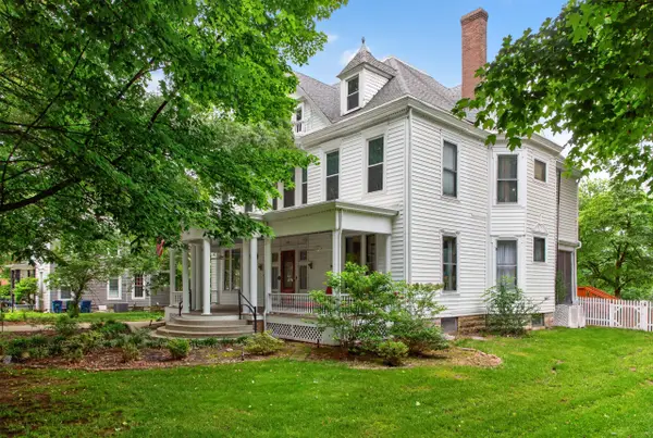 229 W Lexington Avenue, Danville, KY 40422