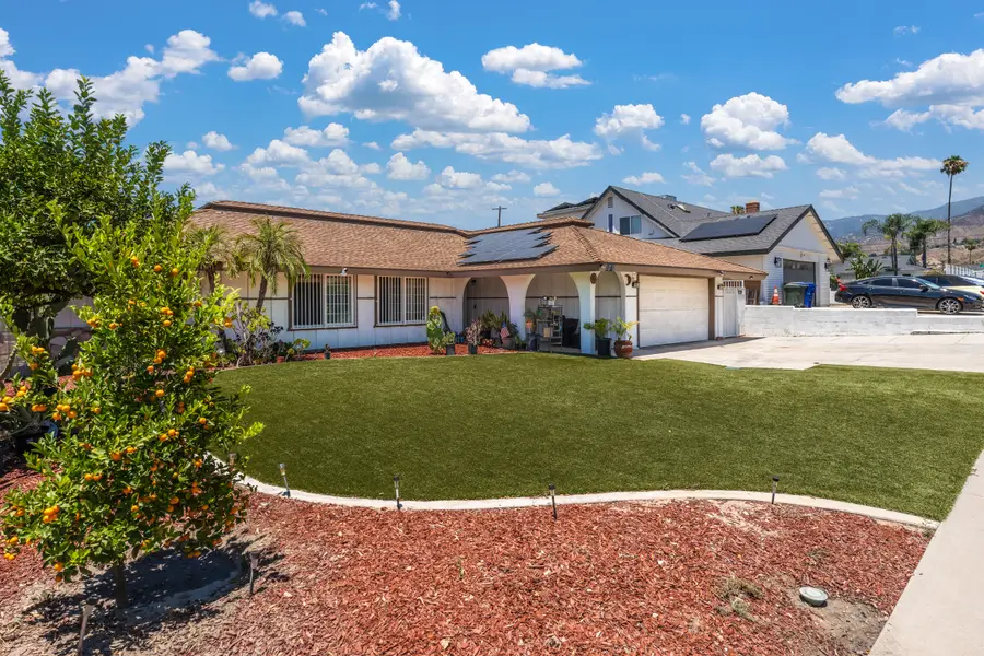6070 Blythe Avenue, Highland, CA 92346 - #2