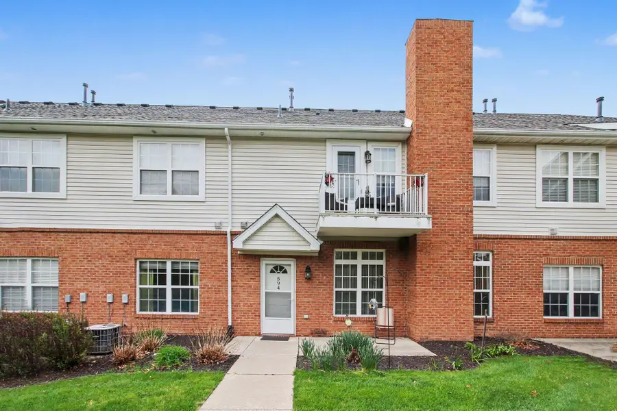 594 Olde English Circle, Howell, MI 48855 - #2