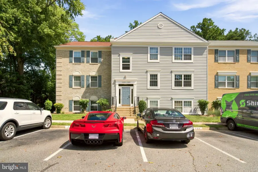12213 Chaucer Lane, Woodbridge, VA 22192 - #2