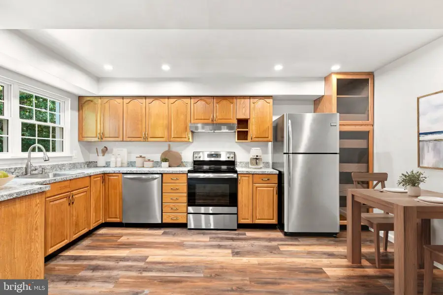 12213 Chaucer Lane, Woodbridge, VA 22192 - #3