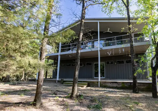 10670 County Road 2450, Terrell, TX 75160