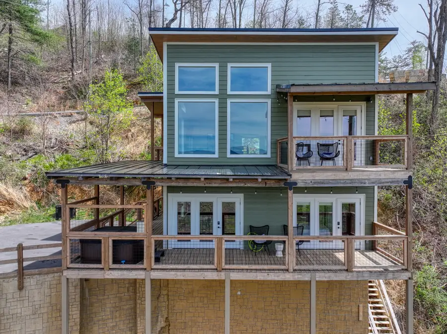 3322 Sugar Maple Loop Rd, Sevierville, TN 37862 - #2