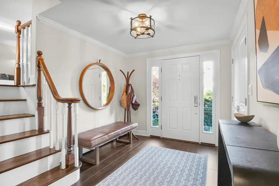 15 Tanglewood Road, Scarsdale, NY 10583 - #2