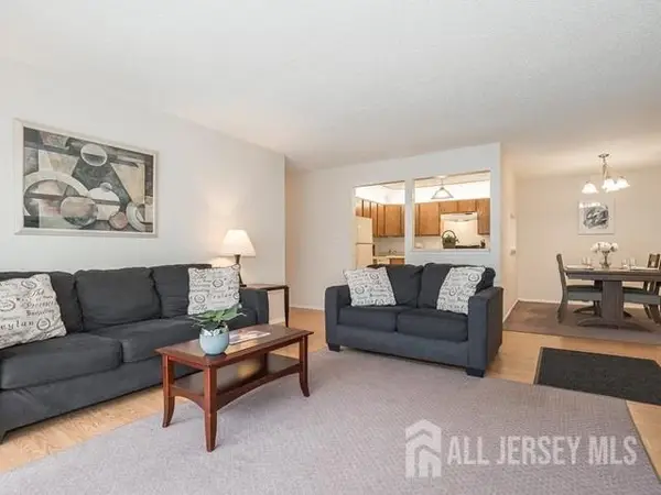 414 Lancaster Ct., Piscataway, NJ 08854