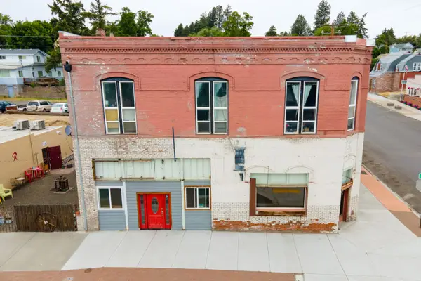 100 Main St, Moro, OR 97039