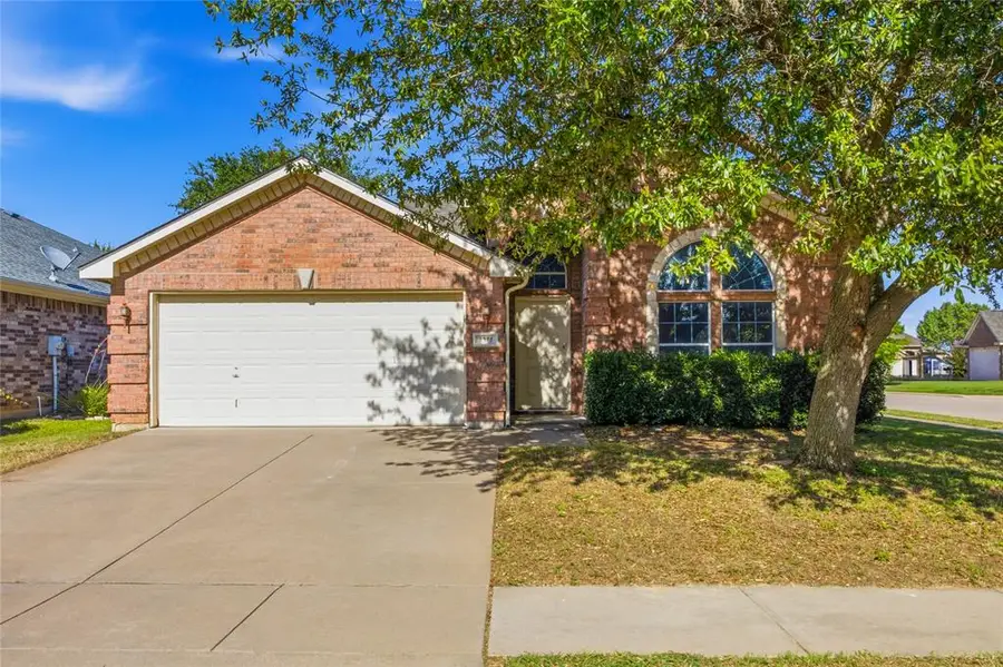 8377 Edgepoint Trail, Fort Worth, TX 76053 - #2