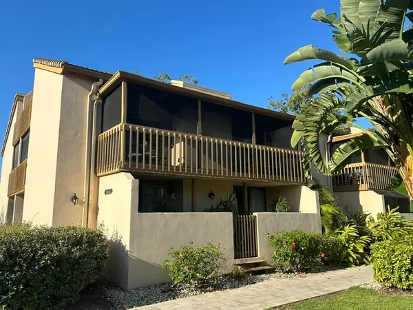 3033 Willow Green #10, SARASOTA, FL 34235