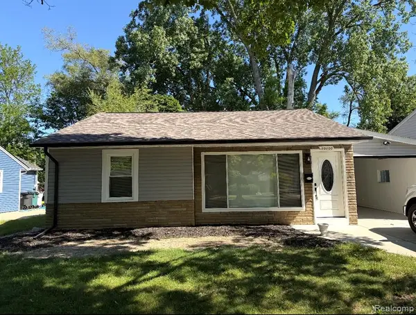 10100 W 9 Mile Road, Oak Park, MI 48237