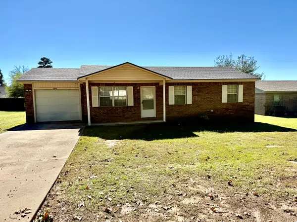 1008 Mill Road, Clarksville, AR 72830