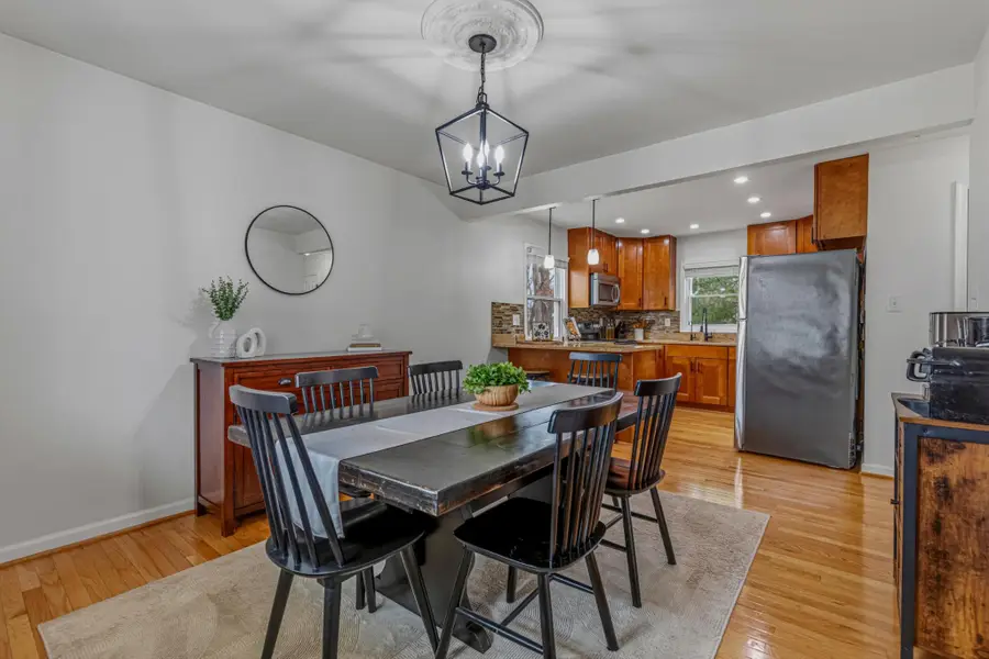 13005 Kingswell Dr, Woodbridge, VA 22193 - #3