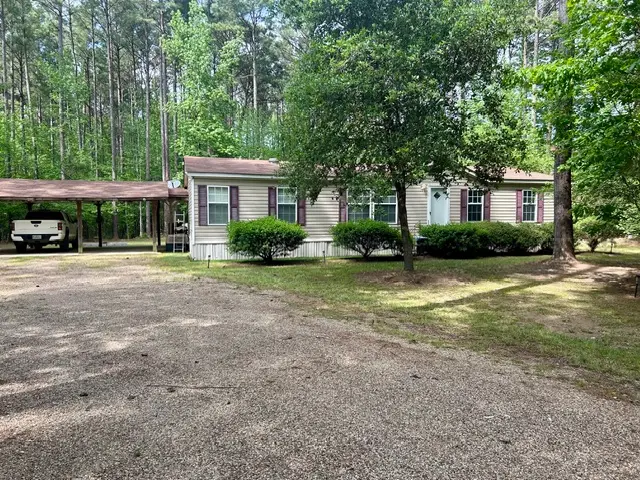 132 Ouachita 476, Camden, AR 71701 - #1