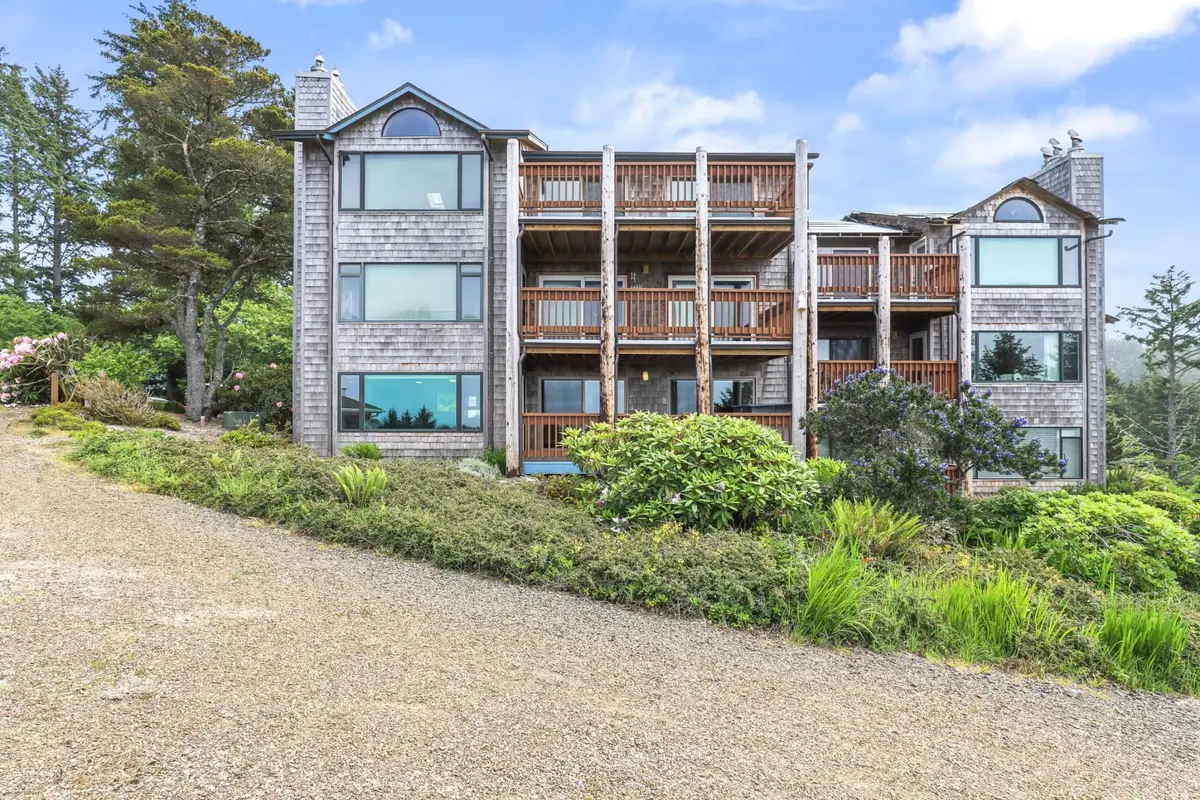 2801 Willows Rd #1, Seaview, WA 98644 - Image #1